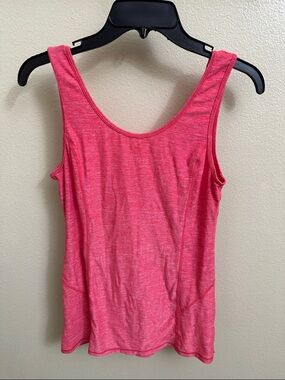 lululemon athletica Heathered Pink Scoop Neck Tank back ruffles size 6